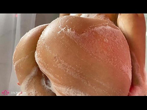 ❤️ Brunette Masturbates Pussy nrog Vibrator kom khaus Orgasm hauv da dej Poj niam deev hluas nraug  ntawm peb